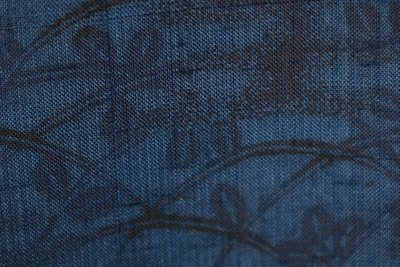 Japan kimono, brand new, unused, varying shades of indigo, Tokushima natural indigo, floral pattern, hand-spun,  R185