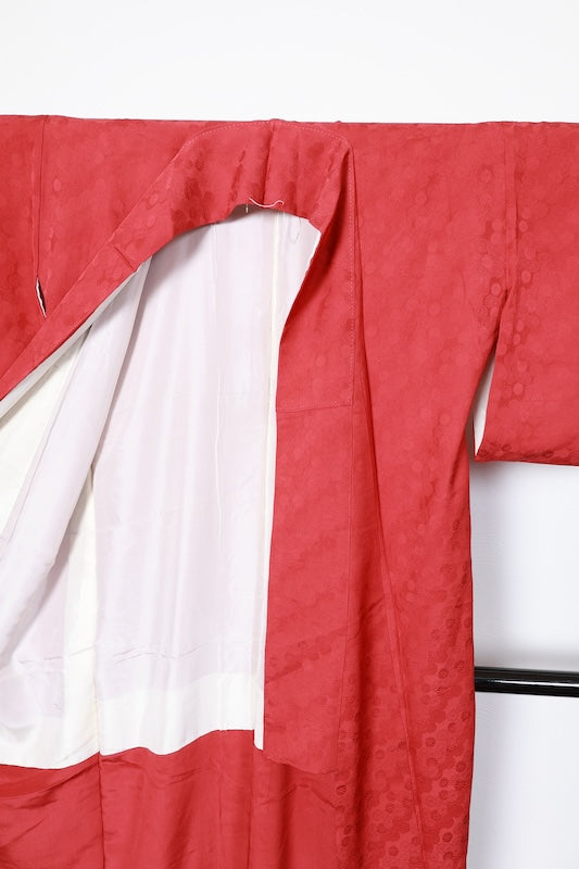 Japan used kimono fabric, red, with chrysanthemum pattern throughout, single crest, wisteria design, R188