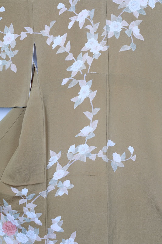 Japan used kimono, mustard yellow, gray, green, blue, brown, floral pattern, crepe silk, hand-painted Kyoto Yuzen dyeing, R255