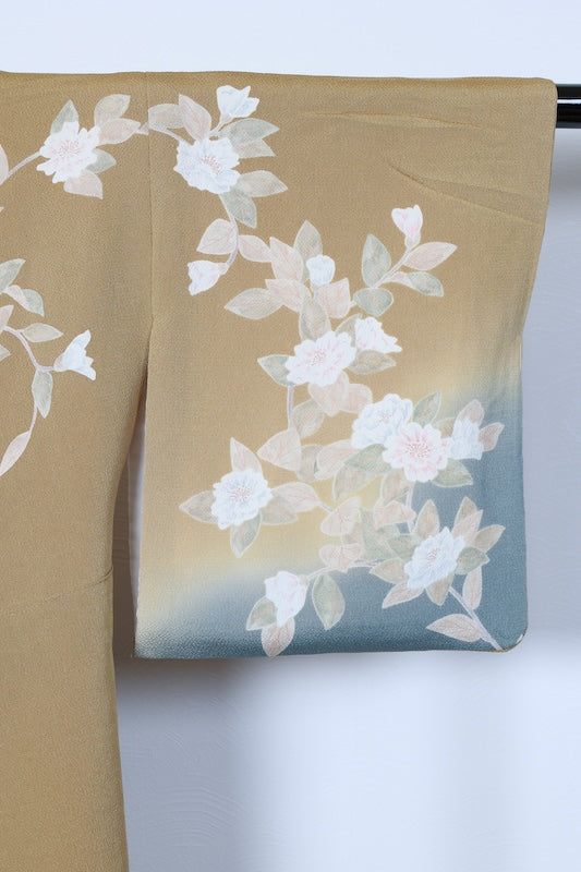 Japan used kimono, mustard yellow, gray, green, blue, brown, floral pattern, crepe silk, hand-painted Kyoto Yuzen dyeing, R255