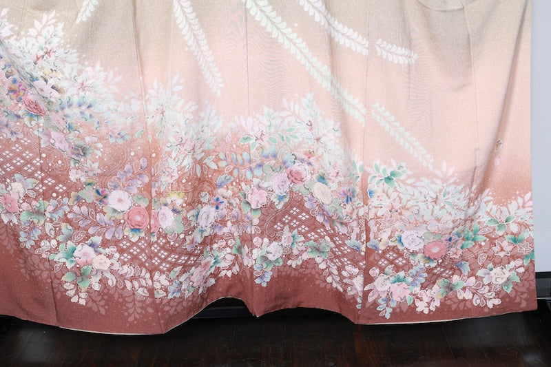 Japan used kimono, Tsujigahana pattern, withered field color, white, brown, gray, ink, blue, Shibori (tie-dye) technique, artist's work, R206