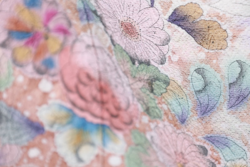 Japan used kimono, Tsujigahana pattern, withered field color, white, brown, gray, ink, blue, Shibori (tie-dye) technique, artist's work, R206
