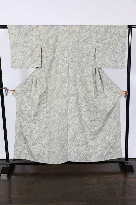 Japanese kimono used <Tsumugi> M-size  silk 100% /B964