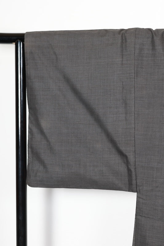 Men's authentic used Oshima Tsumugi ensemble, mud-dyed, seven-mark weave, brown and gray, R242