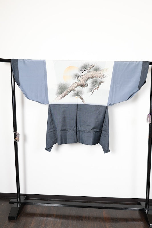 Men's authentic Oshima Tsumugi ensemble with undergarment, brand new and unused, shades of indigo, mud-dyed, plant-dyed, hundred tortoise shell pattern, R214