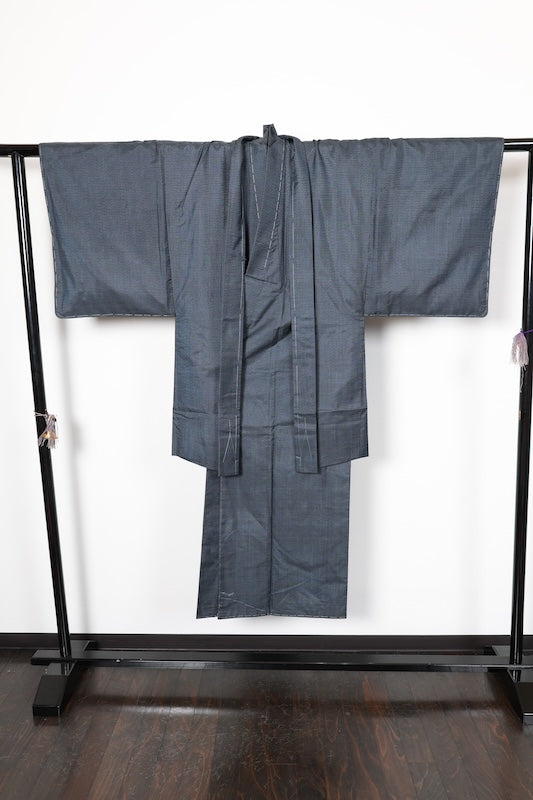 Men's authentic Oshima Tsumugi ensemble with undergarment, brand new and unused, shades of indigo, mud-dyed, plant-dyed, hundred tortoise shell pattern, R214