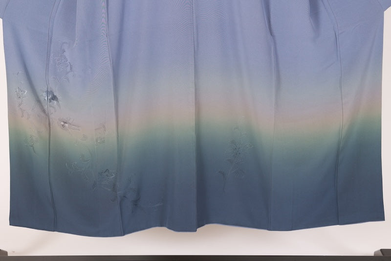 Japanese kimono used, light purple, green, gray, floral pattern, Shantou embroidery, B1471