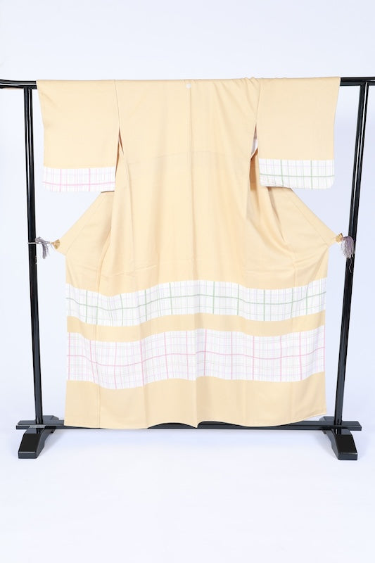 Japanese kimono used <houmongi> L-size  silk 100% /B1469