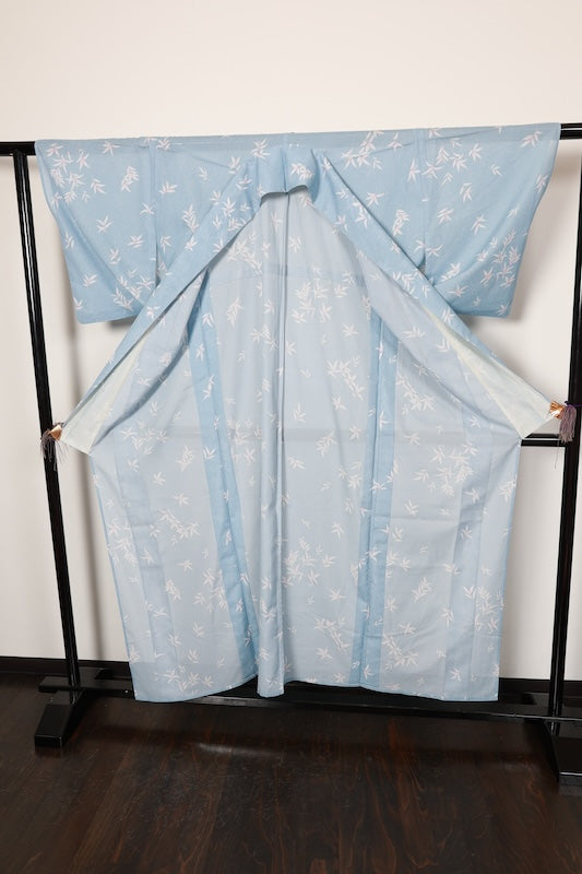 Summer used kimono fabric, light blue, white, pink, floral pattern, R240