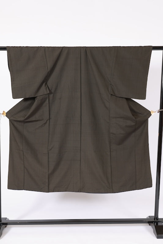 Japanese Men’s kimono  L-size 100% silk  / B290