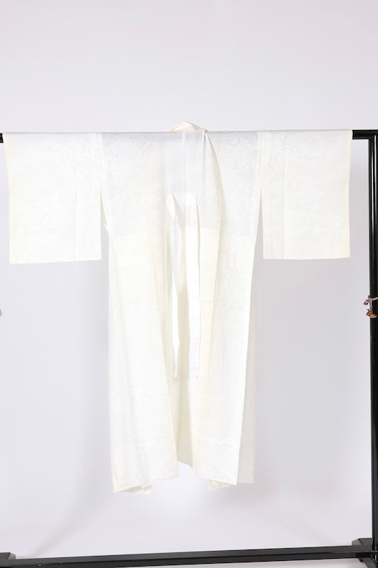Japanese Wear under the kimono undershirt(Nagazyuban)  / B297