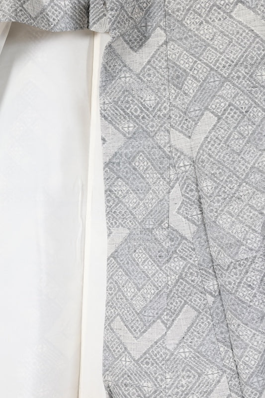 Yuki Tsumugi used silk fabric, shades of gray and light purple, ikat pattern, handwoven.B1482