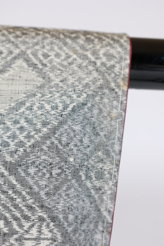 Yuki Tsumugi used silk fabric, shades of gray and light purple, ikat pattern, handwoven.B1482