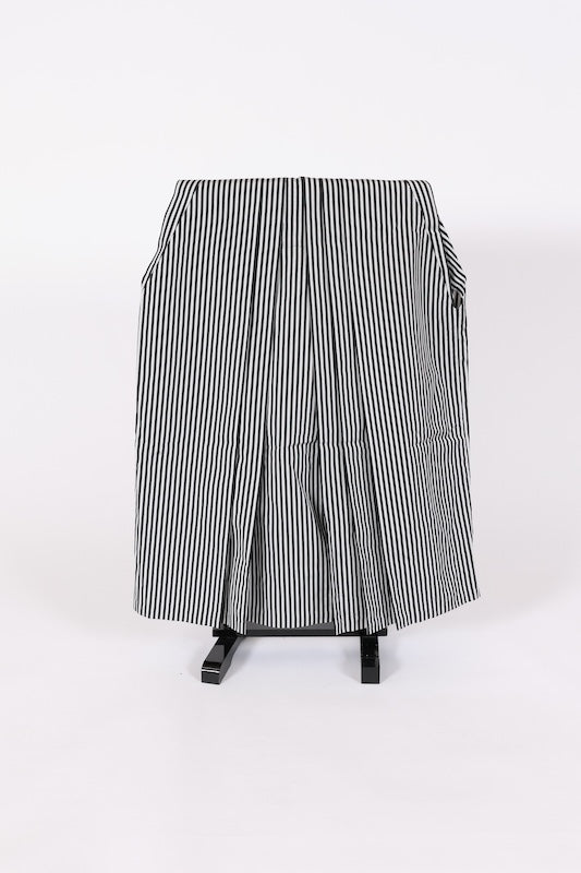 Men's Hakama used (traditional Japanese trousers) - Navy, Gray, Striped, Horse Riding Style - B1526