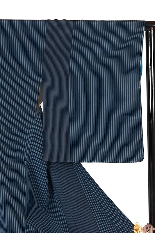 New Unused Japanese kimono  <Tsumugi> Msize  silk 100% /T596