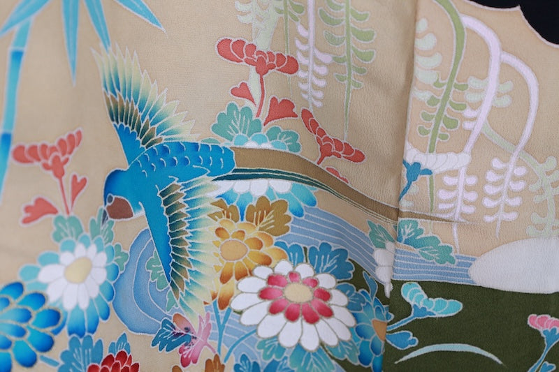 Black formal kimono used(Kurotomesode) - Green, coral, blue, gold - Flower and bird design - Hand-painted - Kyo-Kaga Yuzen (Kyoto style) - J4