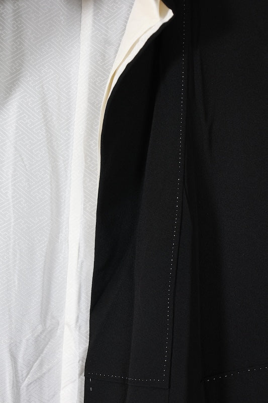 Black formal kimono used (Kurotomesode) in purple, yellow, vermilion, green, white, and cherry blossom pink, featuring a fan and flower design. Kyoto Kaga Yuzen dyeing technique, by a renowned artist. J6