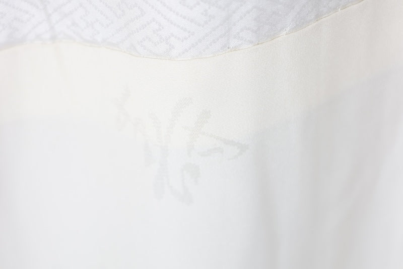 Black formal kimono used (Kurotomesode) in purple, yellow, vermilion, green, white, and cherry blossom pink, featuring a fan and flower design. Kyoto Kaga Yuzen dyeing technique, by a renowned artist. J6