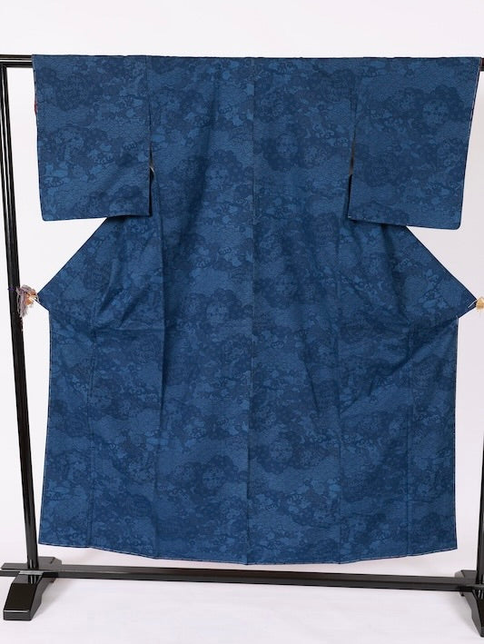 New Unused Japanese kimono  <Tsumugi> Msize  silk 100% /T570