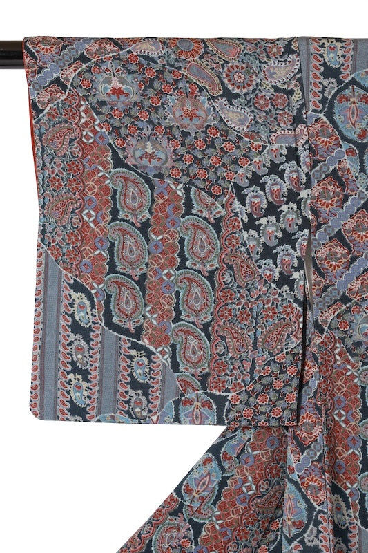 Komono used (small patterned kimono fabric) in shades of indigo, brown, green, and gray, with a sarasa (chintz) pattern, hand-dyed, J32