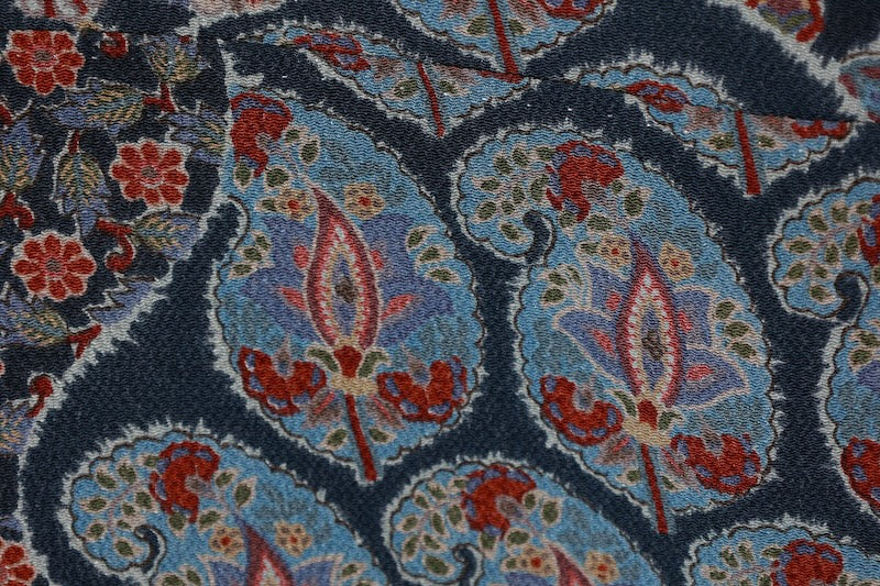 Komono used (small patterned kimono fabric) in shades of indigo, brown, green, and gray, with a sarasa (chintz) pattern, hand-dyed, J32