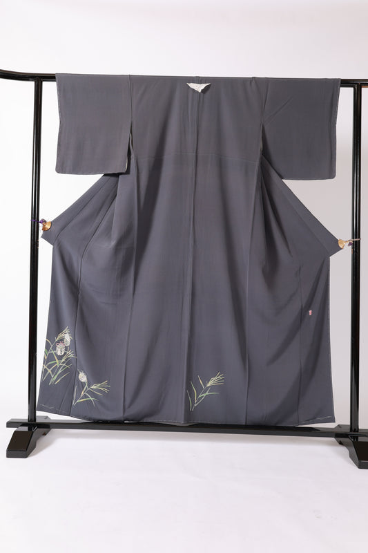 Japanese kimono  (L) -size 100% silk  / Colored Tomesode, Hon Kaga Yuzen, Ichiro Kakimoto, Navy Blue, Green, Yellow, Gray, Swallow, Blue, Natsume, Sewing Crest Maruni Sword Oxalis V8