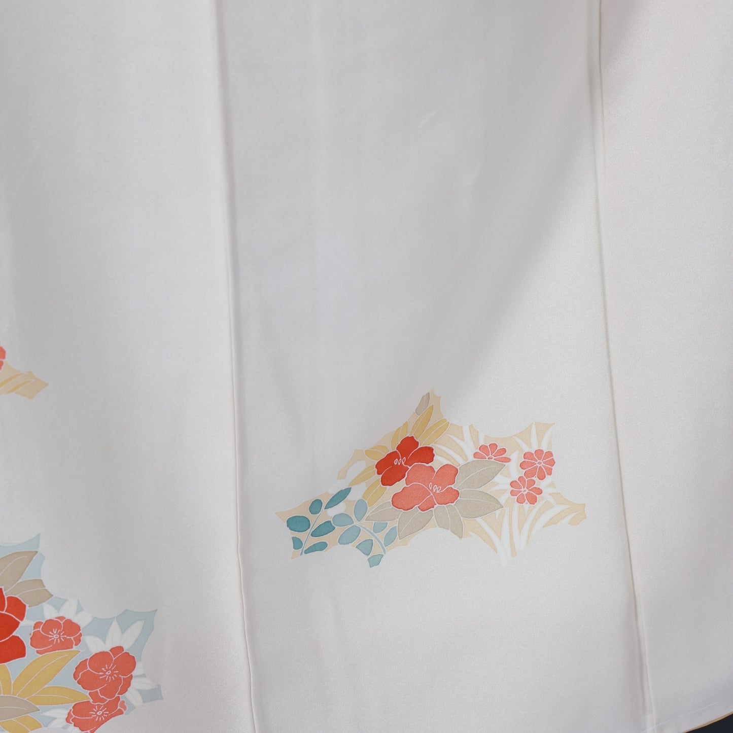 Japanease kimono (houmongi) L-size 100% silk V26