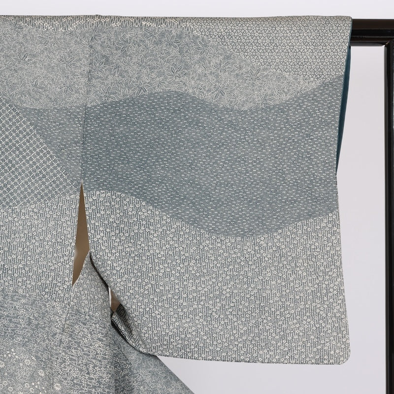 Japanese kimono used <Komon> Msize  silk 100% /T651