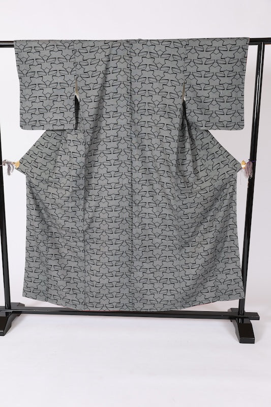Japan kimono used, black and white, abstract pattern, size L48