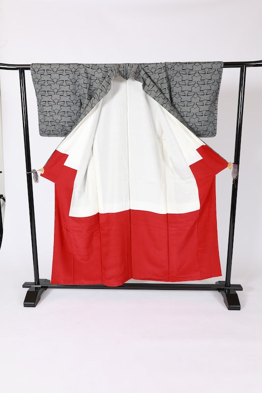 Japan kimono used, black and white, abstract pattern, size L48