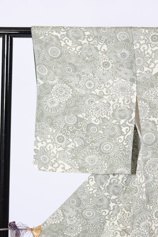 Edo Komon  (traditional Japanese patterned kimono fabric), brand new, unused, Iwai brown, off-white, sarasa (printed pattern),  L40