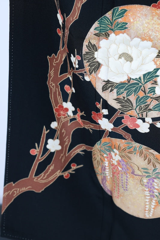 Black formal kimono used with five crests, Dakimiyoga pattern, gold, coral red, indigo, purple, shades of brown, floral and bird motif, L38