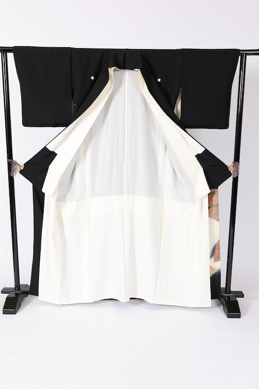 Japanese kimono used <kurotomesode> L-size  silk 100% /B1093