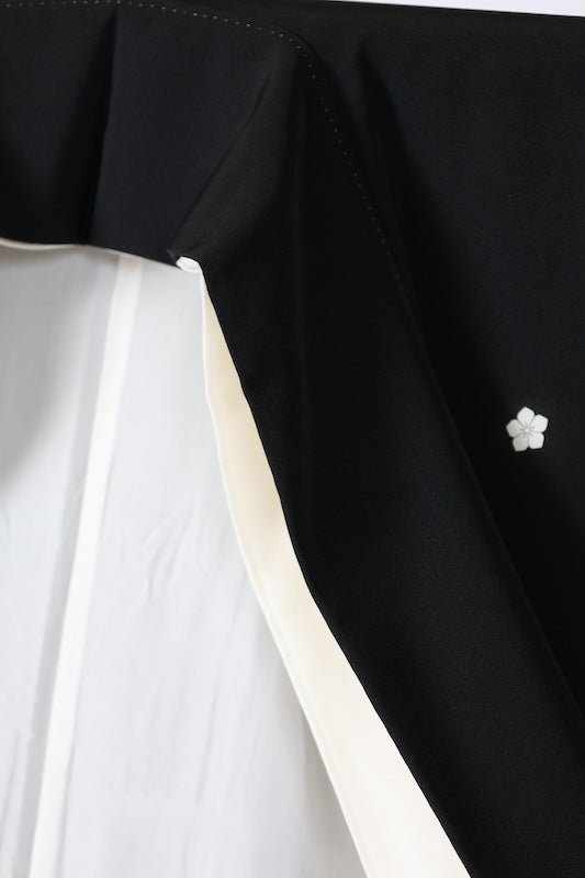 Japanese kimono used <kurotomesode> L-size  silk 100% /B1093