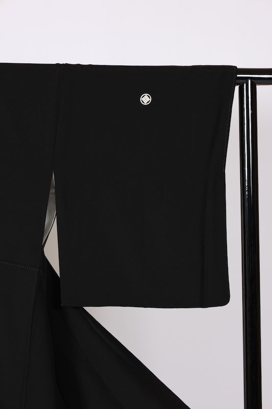 Japanese kimono used <kurotomesode> L-size  silk 100% /B1092