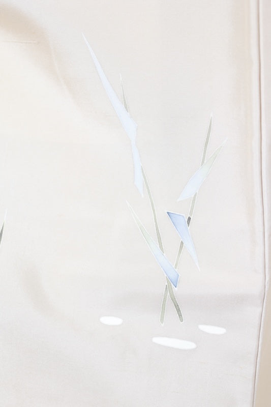 Authentic Kaga Yuzen Tsukesage  (formal kimono), brand new, unused, with certificate of authenticity, Hakusan Tsumugi silk, light green, shades of indigo and purple, green, ochre, reed bird design, Kyoko Kondo, L70