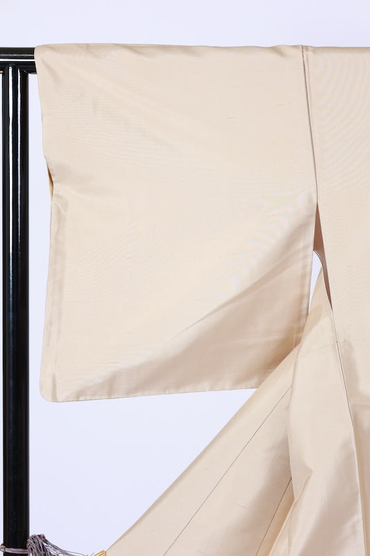 Visiting kimono used, Hakusan Tsumugi silk, beige, shades of purple, gray, distant mountain design, hand-painted, L76