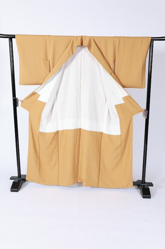 Japanese kimono used <Iromuzi> L-size  silk 100% /B1088