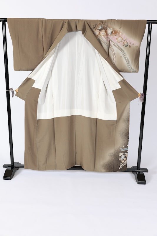 Japanese kimono used <houmongi> L-size  silk 100% /B1097