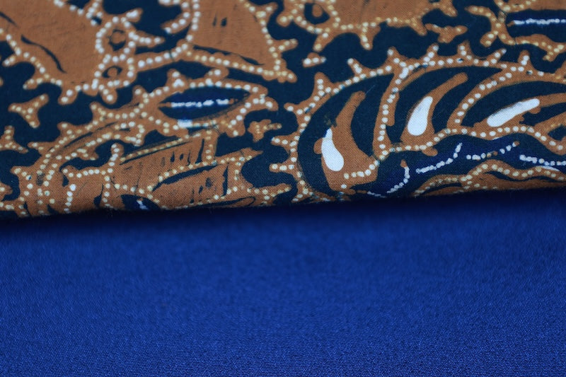 Nagoya obi used(sash), Shioze silk, shades of indigo and brown, bird and floral pattern, stencil dyed, hand-painted, L119