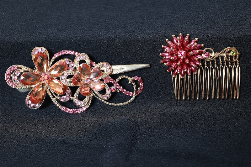 Hair Accessory  Pink & Gold pre-owned / D29
