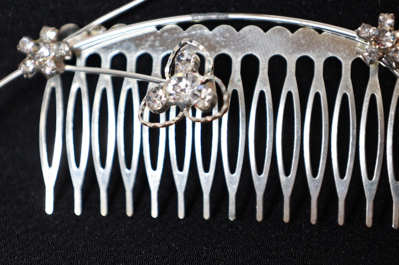 Hair Ornament Silver pre-owned /D28