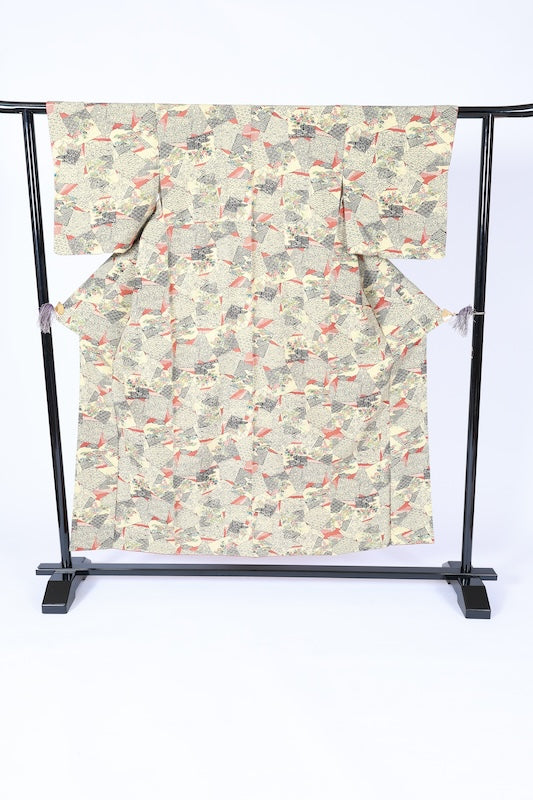 Japanease kimono usedTsumugi silk fabric, light green, black, green, brown, blue, stencil dyeing, L117