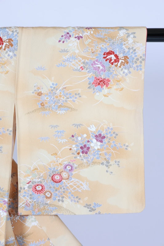 Japanese kimono used, shades of yellow, blue, reddish-brown, purple, white, gray, floral pattern, L116