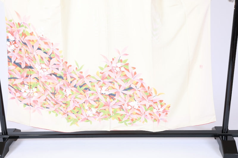 Japanese formal kimono used - Royal colors: cherry blossom pink, green, light purple, floral pattern, hand-painted Yuzen dyeing, artist's work, L113