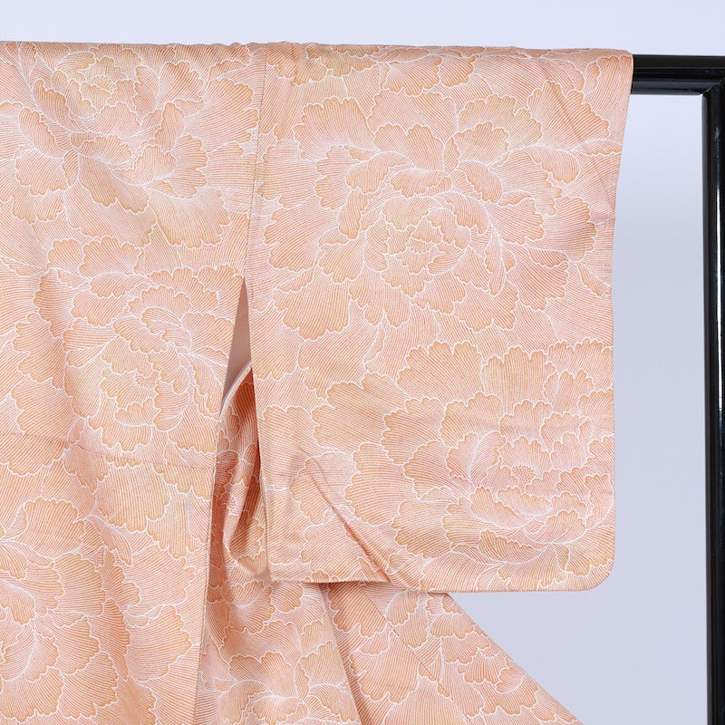 Japanese kimono  (M) -size 100% silk  / B390