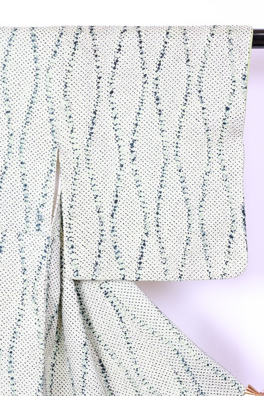 Komon kimono Wavy stripes used /D55