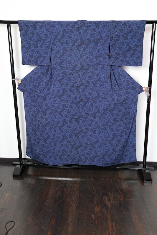Edokomon kimono Hand-dyed chrysanthemum used /D57
