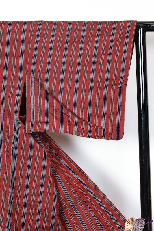 Tsumugi kimono Wine-red used /D60