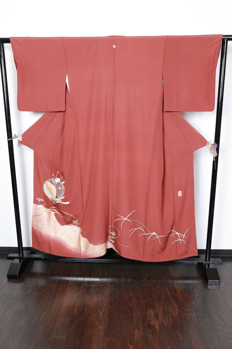 Irotomesode kimono Eye-catching color used /R423